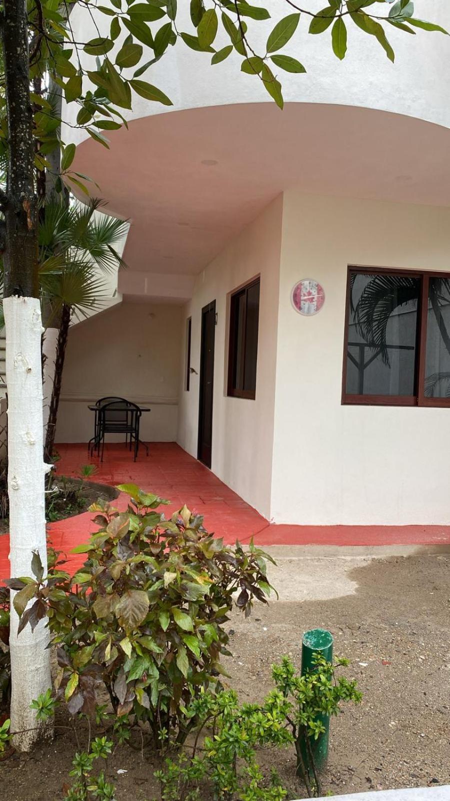Hotel Y Suites Los Encantos ซายูลิตา ภายนอก รูปภาพ