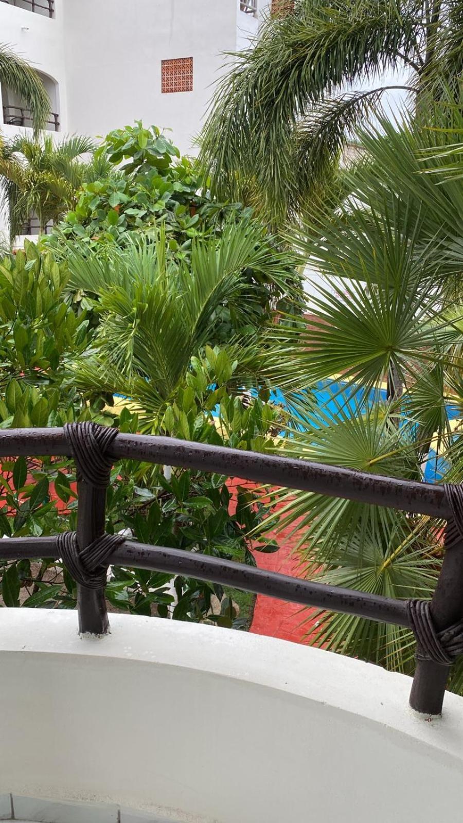 Hotel Y Suites Los Encantos ซายูลิตา ภายนอก รูปภาพ